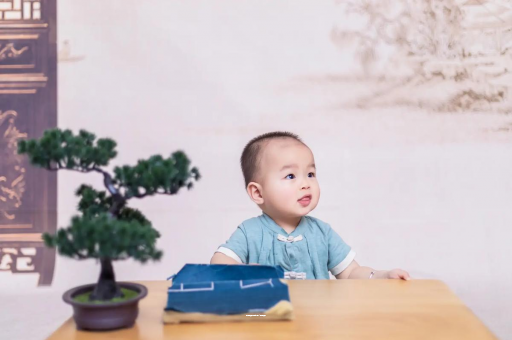 射洪宝宝喊肚子疼怎么回事